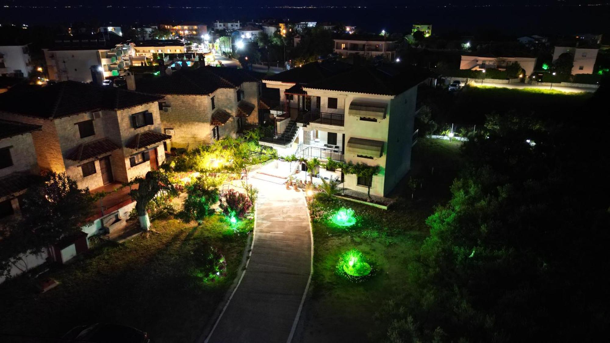 Studio Nastasia Afytos Exterior photo